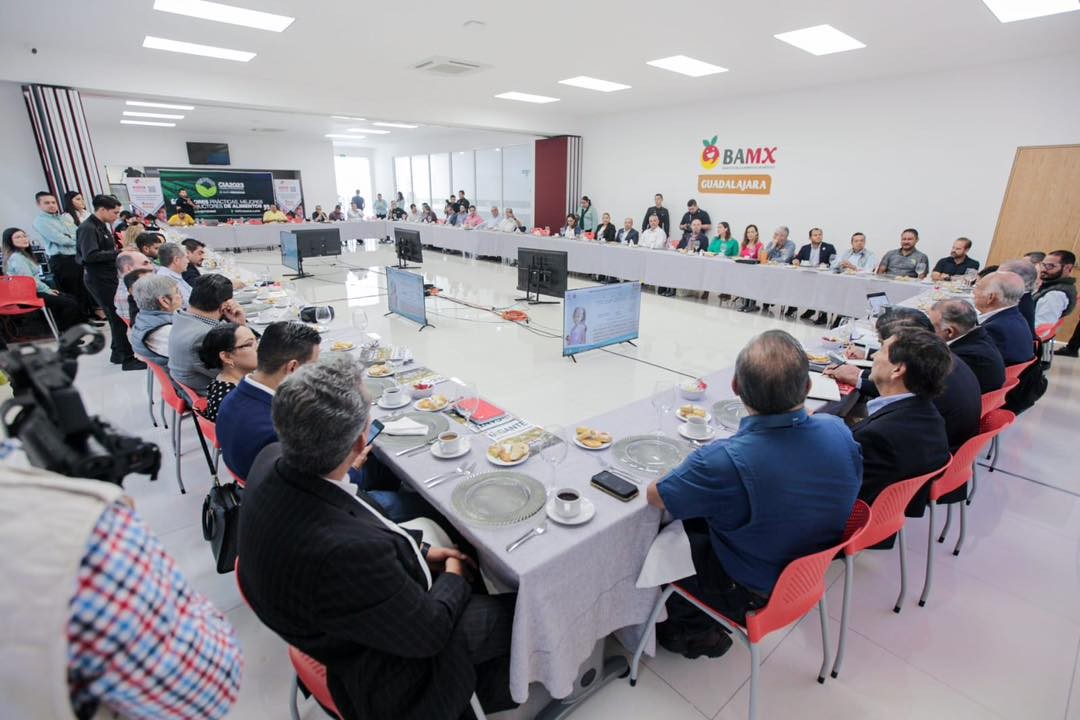 Participación en reunión del Consejo de Desarrollo Agropecuario y Agroindustrial de Jalisco.