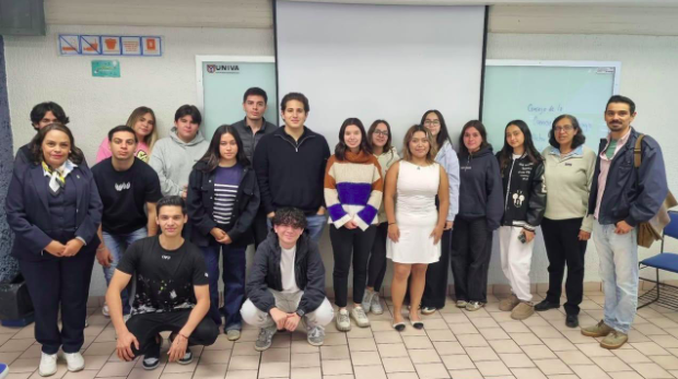 Proyecto UNIVA Guadalajara en comunicación social del COCURS